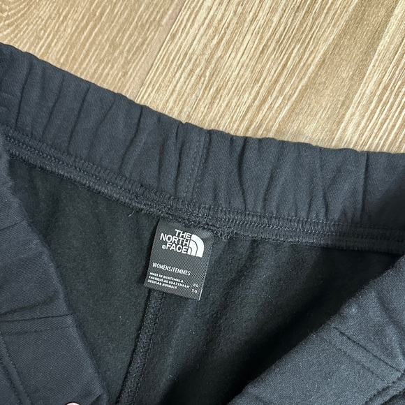 The North Face Women's Athletic Black Shorts - Picture 4 of 7